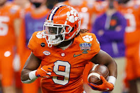 The rookie running back was spotting in a walking boot after the jags. Is Travis Etienne The Type Of Rb The Pittsburgh Steelers Need Behind The Steel Curtain
