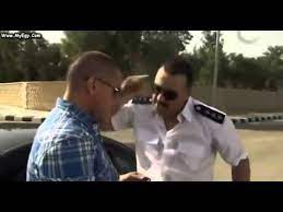 وانتشرت صورة لمشهد من المسلسل جمعها مع الفنان أحمد السقا، عندما كان يقود السيارة بشكل متهور، فيما يظهر. Amr Mcgyver Ahmed Elsakaa Aiza Atgwez Youtube