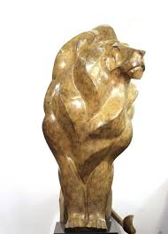 Outdoor bronze fallen solider battle cross statues for. Modern Bronze Lion Sculpture Vigilance By Rosetta Koshachi Podelki Iskusstvo Iz Metalloloma Skulptura