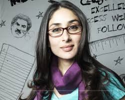 Kareena Goes Geeky In 3 Idiots Beautiful Indian Actress Indian Makeup And Beauty Blog Beauty
