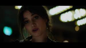 Edel Barrett's Instagram, Twitter & Facebook