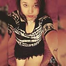 Evelyn Scarlett's Instagram, Twitter & Facebook