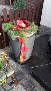 Weihnachtsdeko An Der Haustur Weihnachtsdekoration Weihnachtsdeko Draussen Weihnachtsdeko Hauseingang