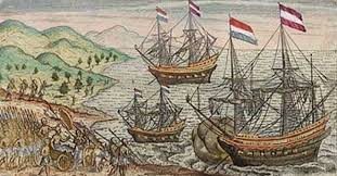 Jadi kesimpulannya adalah ketika belanda pertama kali datang ke nusantara itu tujuannya untuk berdagan menjajah baru tahun 1602 belanda menjajahi indonesia itu selama 350 tahun lamanya. Ini Dia Pria Belanda Yang Menyebabkan Indonesia Dijajah Ratusan Tahun