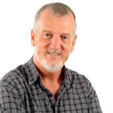 Listen to ROMANCE DE LA LUNA Federico García Lorca by Joan Mora LOCUTOR in  Poesia playlist online for free