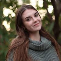 6 "Em Daniels" profiles