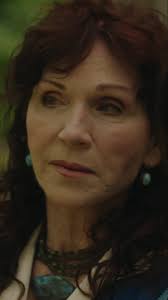 Violet's Rush prep starts with one major mission: wardrobe 👗  #SororityMomsGuideToRush is now