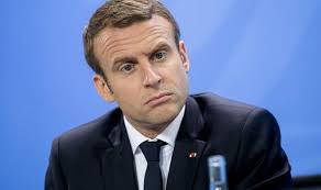 Dimitris kad (youtuber) was born on the 29th 4. Emmanuel Macron S Lavish Birthday Party In Palace Sparked Fury Who Is King Aydintepemedya Com
