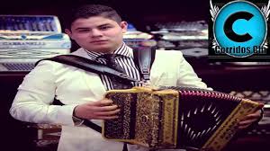 También como alfredito olivas o el patroncito, es un joven exponente de corridos mexicanos. El 10 Y 8 Alfredito Olivas Youtube