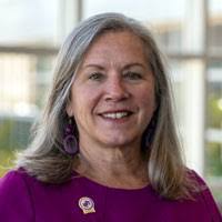 Lauren Springer's Instagram, Twitter & Facebook