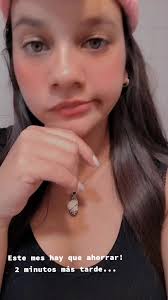 me divierto con tan poco🤣🤭