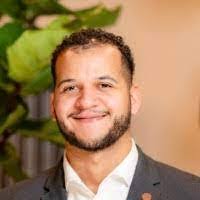 Earl Edelen's Instagram, Twitter & Facebook