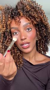 Hydrating Concealer for Dark Circles