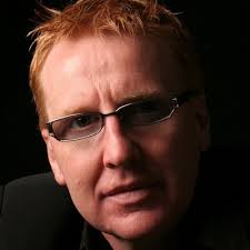 Gordon Sutherland (@cabaretcrooner)