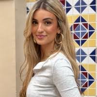 700+ "Emily Van" profiles