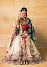 Red White And Green Indian Bridal Outfits Indian Wedding Fashion Indian Wedding Outfits