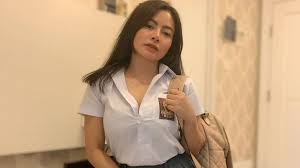 11 artis ditangkap karena narkoba di sepanjang 2020. Artis Terjerat Kasus Narkoba Vitalia Shesya Ditangkap Saat Bersama Lelaki