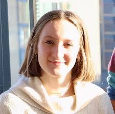 Eloise Lloyd's Instagram, Twitter & Facebook