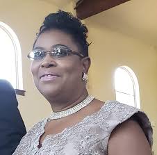 Happy birthday @destridevenport!! Hope you have a great day, thanks for all  you do for us. We love you 💚💚!! 🎂🎂🎂🎈🎈🎈 #Faith CS