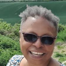 sarah hird (@sarahhird11)