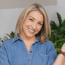 💡 The key to a successful career change: Transferable skills. You need to  show employers that you're ready to step into their job and succeed, even  if you've done different work in