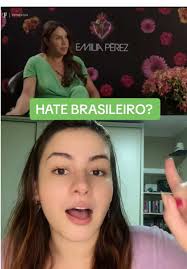 Karla Sofia Gascon e a polêmica em torno de Fernanda Torres