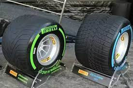 Since nascar does not race in the rain, a smooth tire gives more surface for the tire for the most traction and speed. Why Do Car Tires Have Treads Wouldn T There Be More Surface Area In Contact With The Road If There Were No Treads Are The Treads Mainly A Benefit In Wet Road Conditions