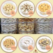 Kali ini ada kue putri salju berwarna hijau yang dicampur bubuk green tea. Open Order Kue Kering Lebaran D Twins Cake Bakery Facebook