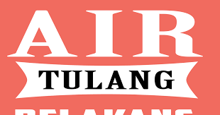 Kecederaan tulang belakang ialah kesan daripada trauma secara terus kepada saraf atau kerosakan secara tidak terus kepada tulang dan tisu lembut serta salur darah disekeliling tunjang saraf. Kasoma Malaysia Air Tulang Belakang
