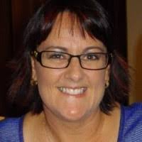 Helen Bates's Instagram, Twitter & Facebook