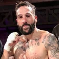 Brian De la Vega vs. Santos Medrano, Boxeo