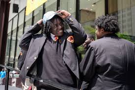 Urban Prep Academies, celebrated all-boys Chicago charter school, cited by  CPS for 'dismal' financial management