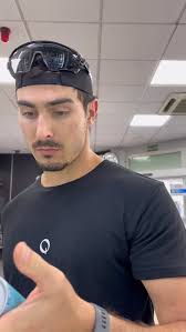 Easy Run 🤪 🏃🏻 🔥 , @strava fridge challenge 🧊 , @redbullesp