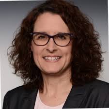 Today, we honor Ebony Harrell, a powerhouse in the insurance industry and  our NAAIA Chapter's President!