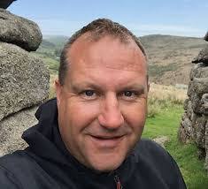 Jerry Chinn's Instagram, Twitter & Facebook