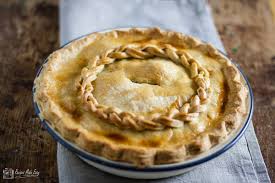 As the name implies, shortcrust has a short, tender crumb, and it is used in sweet and savoury recipes. Chicken And Mushroom Pie Recipes Made Easy