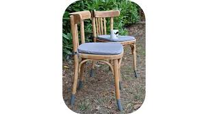 Check spelling or type a new query. Diy 15 Bonnes Idees Pour Relooker Ses Vieilles Chaises