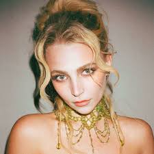 Pop Folk artists, songs, albums, playlists and listeners