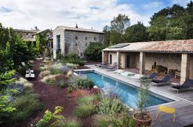 A propos de décor et jardin. La Maison D Ulysse Casa De Huespedes