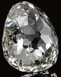 The Beau Sancy Diamonds In The Library Colored Diamonds Stones And Crystals Gemstones