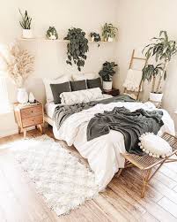 Bedroom decor cozy trendy bedroom home bedroom bedroom inspo bohemian bedroom bedroom design cozy bedroom home decor room. Livinginspiring Hat Ein Foto Auf Instagram Geteilt Mehr Inspiration Bei Cozywonderspots In 2021 Bedroom Makeover Small Room Bedroom Room Design Bedroom
