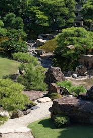 35 Fascinating Japanese Garden Design Ideas Page 10 Of 35 Gardenholic Japan Garden Japanese Garden Design Japanese Garden