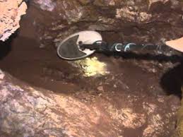 Why can't all metal detectors detect gold? Metal Detecting Gold Mine Finding Pocket Gold Youtube