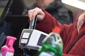 Bert sterckx, peter vandenbempt, tom boudeweel en geert heremans verzorgen het. Gsnatoyxgibvnm