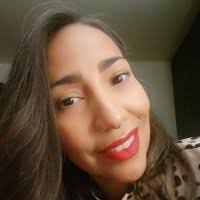 60+ "Maxine" profiles