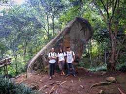 Juni 2021 (217) mei 2021 (99) subscribe our newsletter. Harga Tiket Wisata Batu Kuda Gunung Manglayang Dan Rutenya Kata Omed