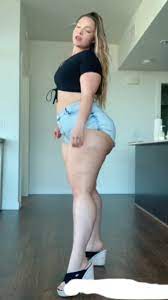 Famous pawg