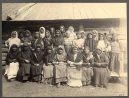 Картинки по запросу Н. Г. Катанаев. Сибирские казаки на службе и дома: Казачки-бабы. 1909