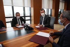 Genel Baskanimiz Omer Yilmaz Sendikamiz Ile Istanbul Zeytinburnu Belediyesi Zeytinburnu Guven Ltd Sti Arasinda Yapilan Toplu Is Sozlesmesi Imza Torenine Katildi