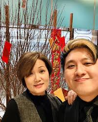 Saloon Roarguns (@saloonroarguns) • Instagram photos and videos